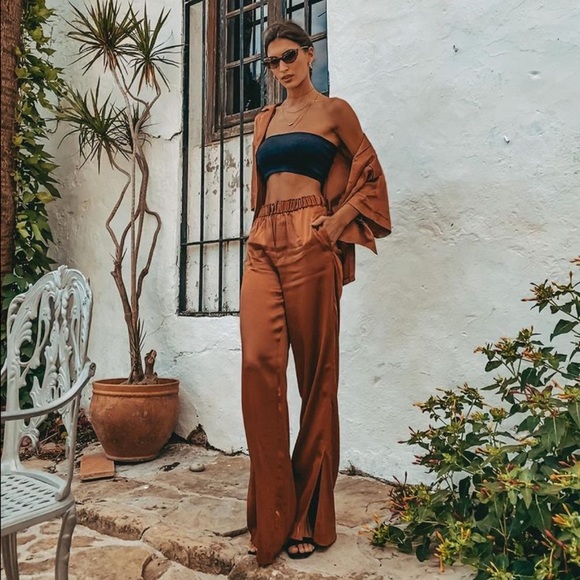 LAST Set-NWT Zara 2-P Satin Pajama Shirt & Pants - Picture 8 of 12